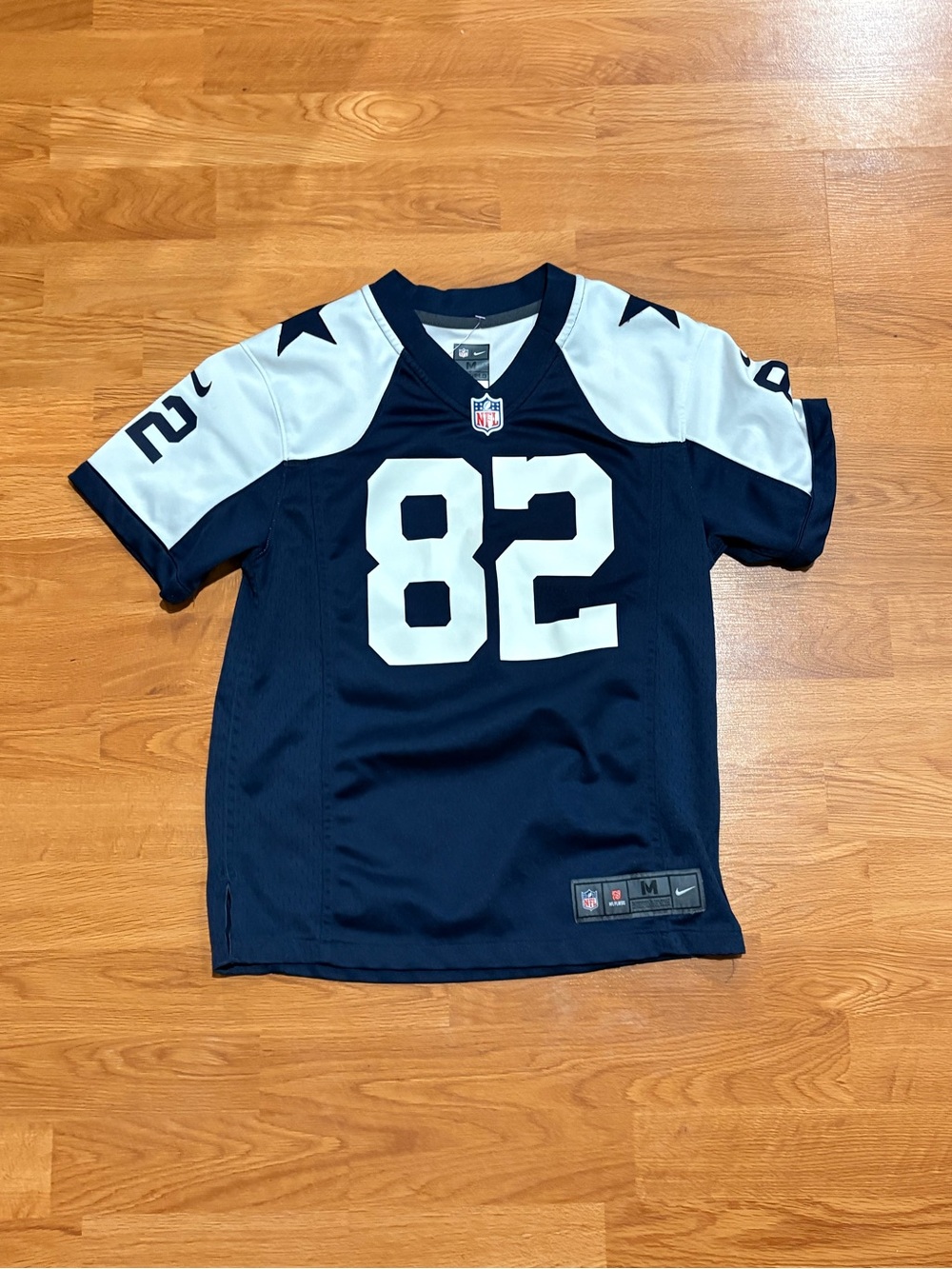 Dallas Cowboys Jason Witten Football Jersey by Nike Youth Size: Medium